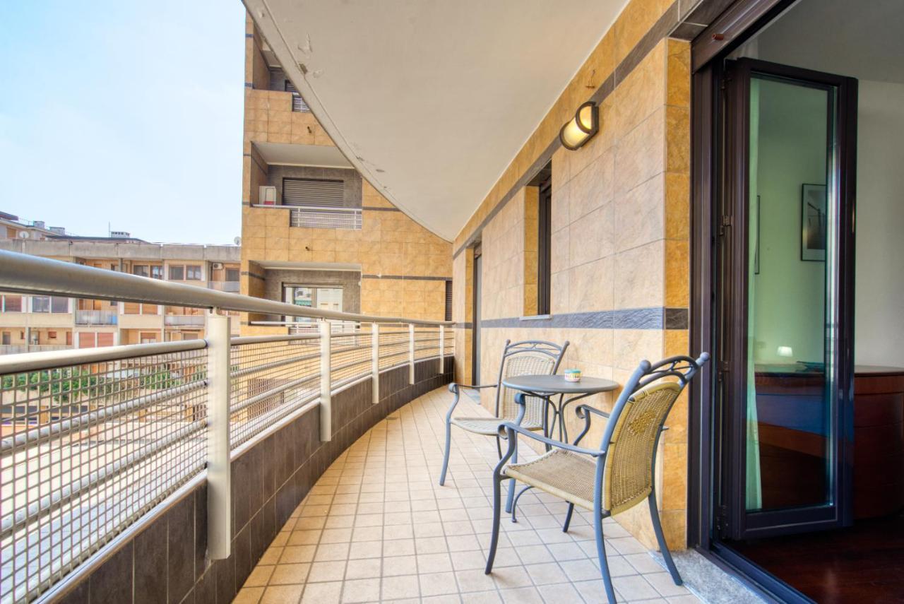 Caseospitali - Cherenel, Bilocale Vicino Centrale Mm2 Milán Exterior foto